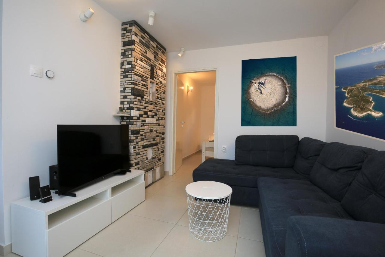 Apartmani Nena I Branko Premantura Dış mekan fotoğraf
